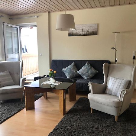 Ferienwohnung Am Gruenen Band Hellingen Bagian luar foto